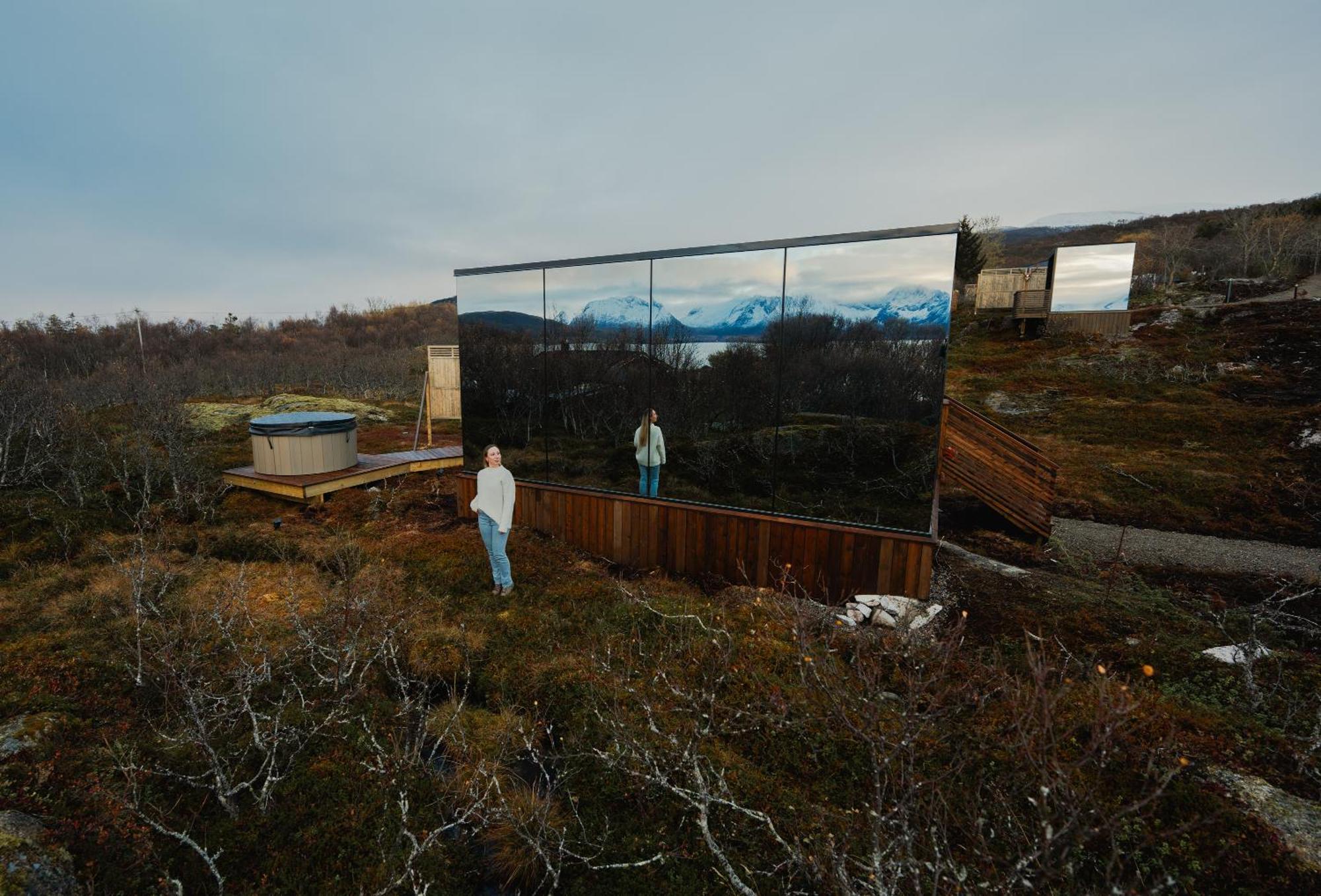 Wonderinn Arctic Utstrand Bagian luar foto